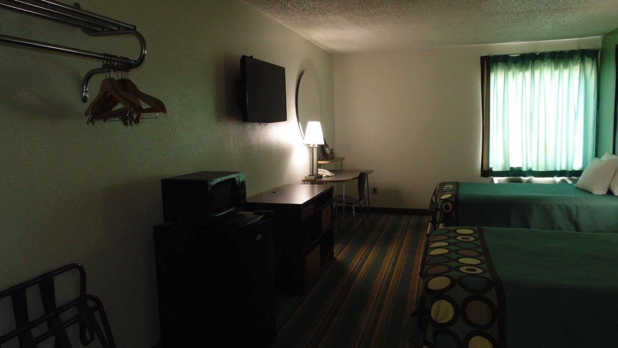 Super 8 By Wyndham Sapulpa/Tulsa Area Motel Glenpool Kültér fotó
